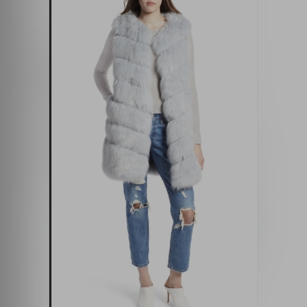 NWT Kendall & Kylie Ice Blue Faux Fur Vest - Sz Med